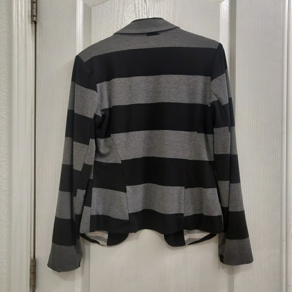 Mac & Riley Blazer stripped black and gray - Picture 5 of 6
